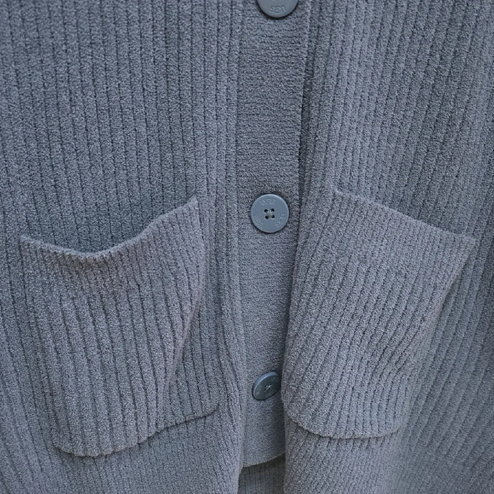 UGG Junipher Cardigan Lite in the color Desert Blue, M, NWT - Picture 4 of 16